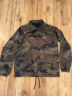 HUF Men's Camo Windbreaker Jacket - Olive, Brown, Black